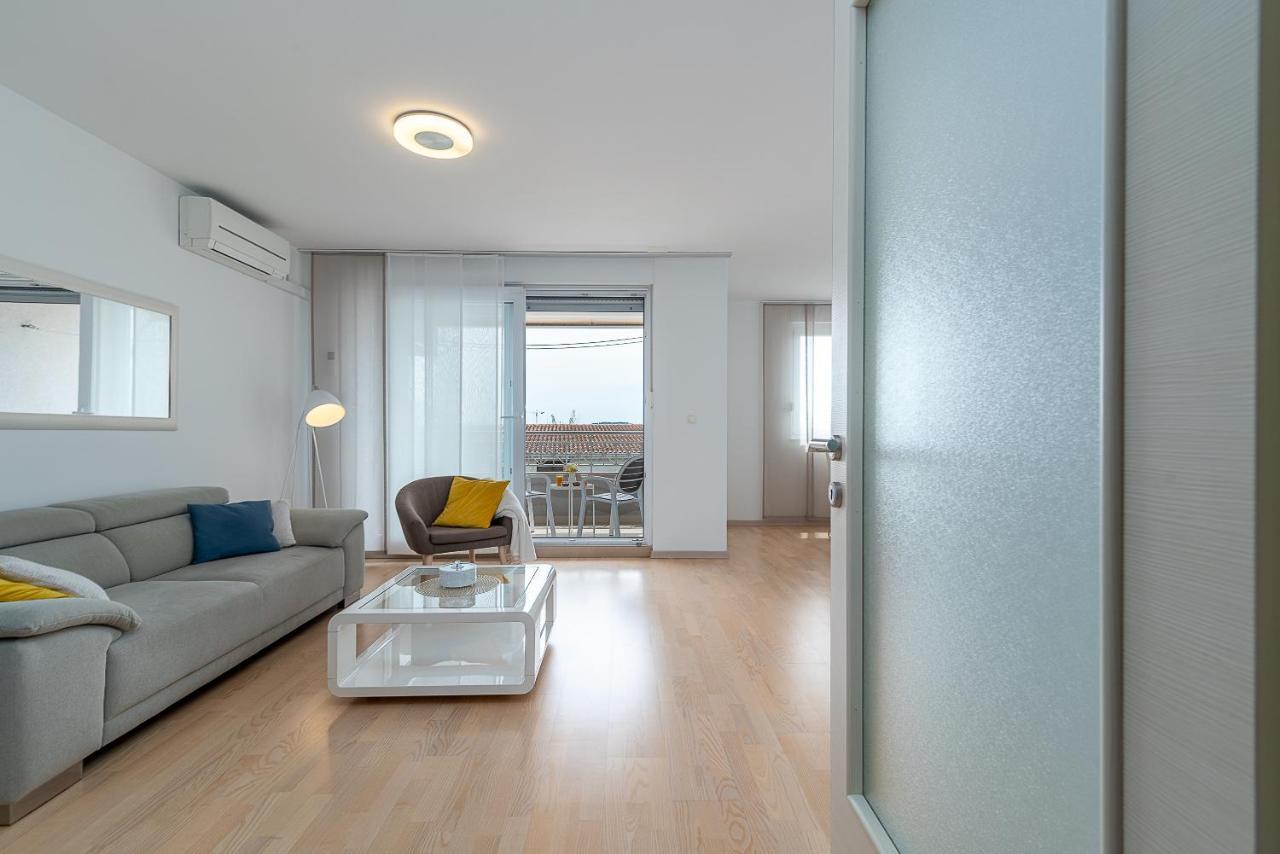 Apartman Marino Trogir Bagian luar foto