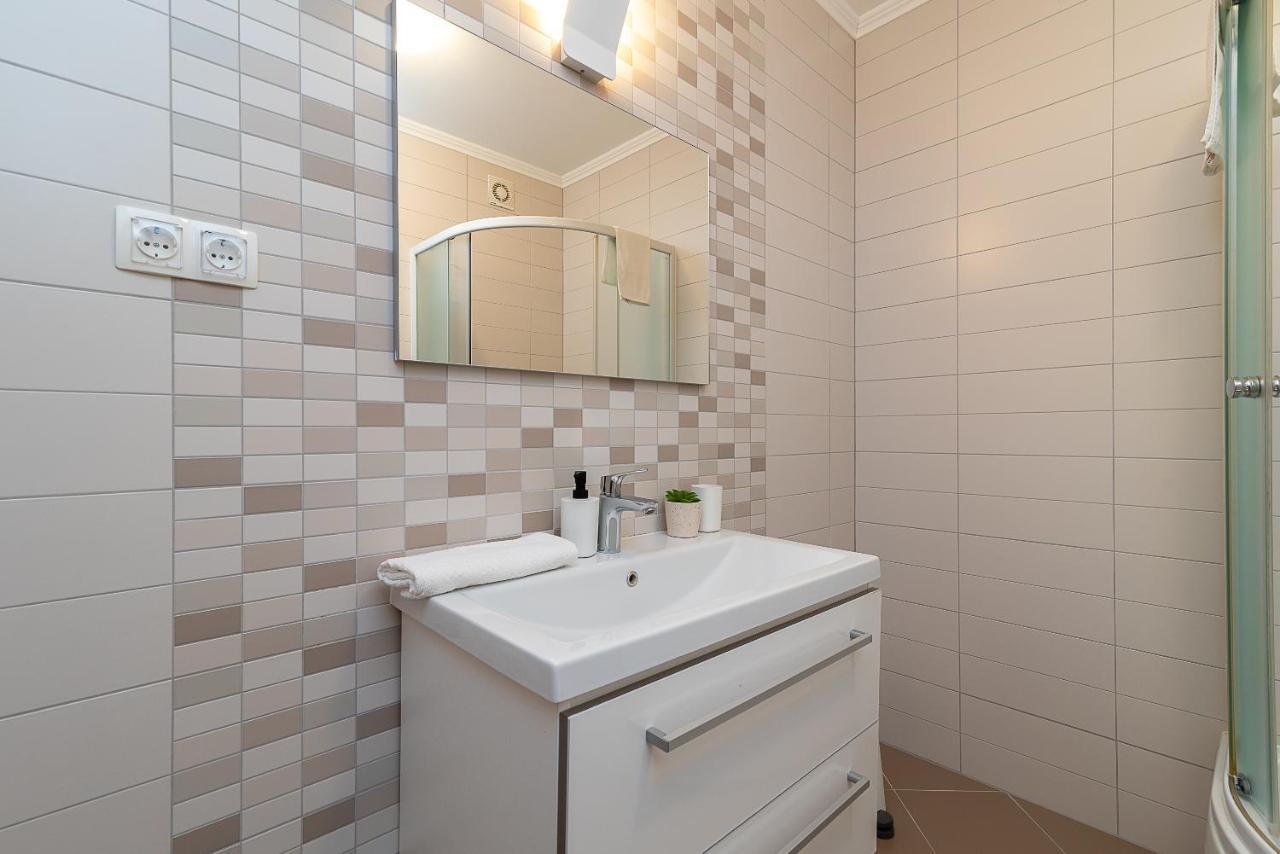Apartman Marino Trogir Bagian luar foto